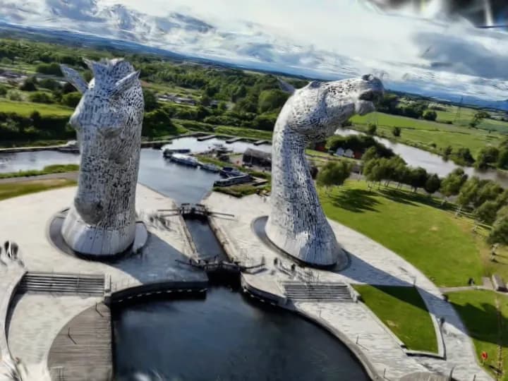 3D model of the Kelpies sculptures, from a drone video